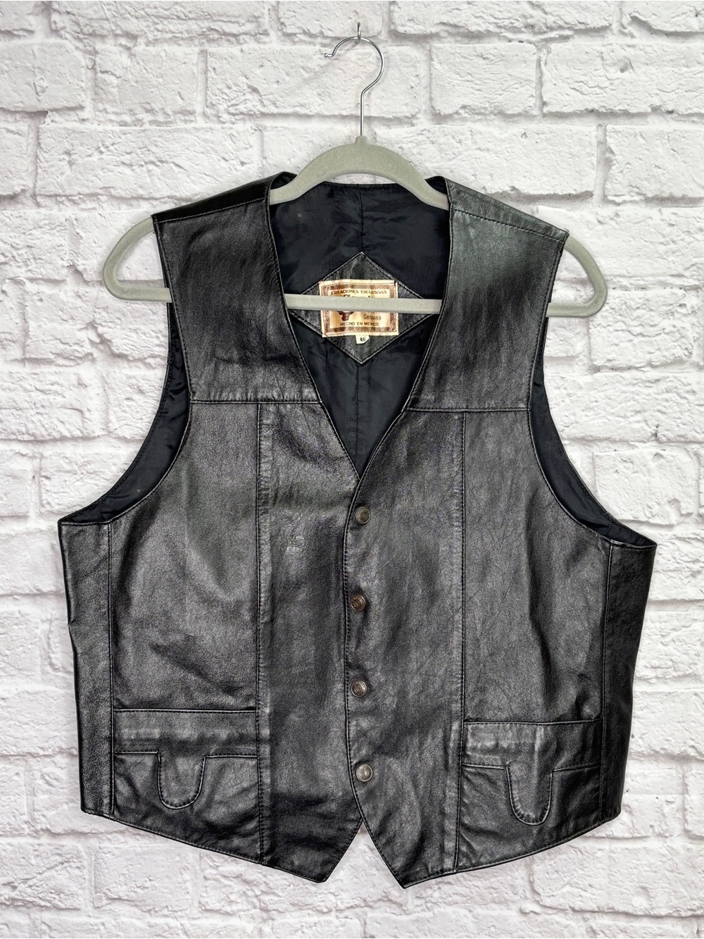 Vintage 1970’s Cevys Genuine Leather Vest Size 40 Made In Mexico Snap Button